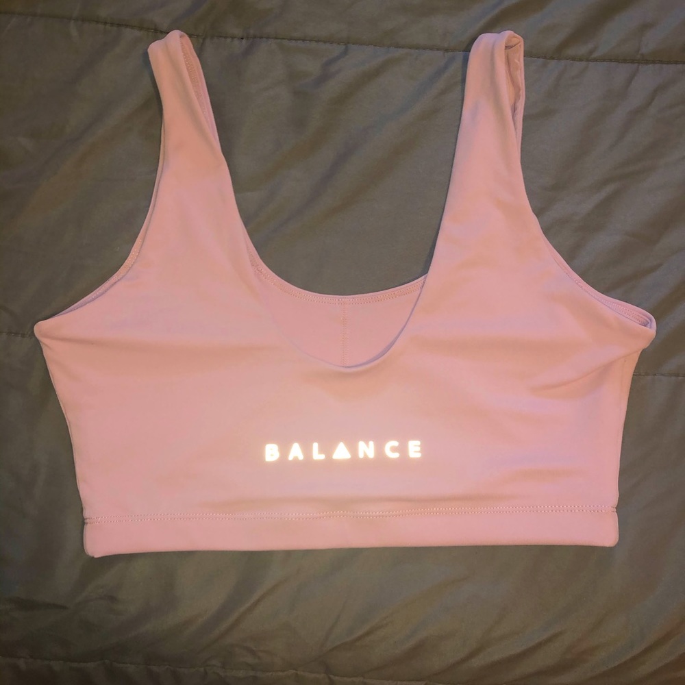 Balance Athletica Ascend Top